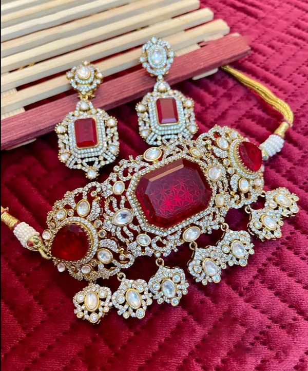 Doublet_Zircon_Choker_Necklace_with_Earrings_-01_Set_-_Ruby_Red