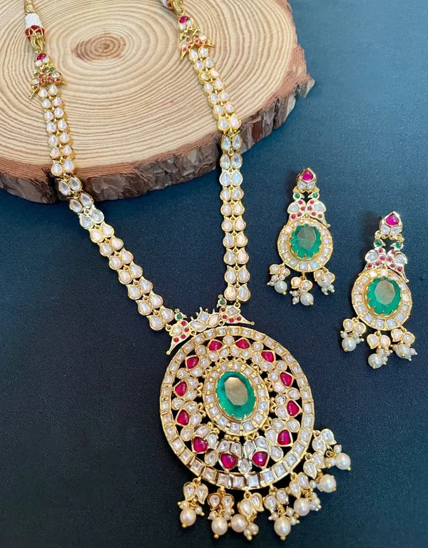Fine_Polki_Kundan_Necklace_with_Earrings_studded_with_Semi_Precious_Stones_for_Women_-01_Set_-_Multi_Color