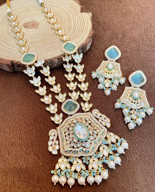 Fine_Polki_Kundan_Necklace_with_Earrings_-01_Set_-_Sea_Green