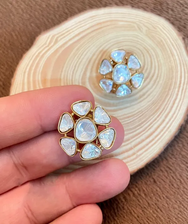 Moissanite_Polki_kundan_Gold_Plated_Earrings_-01_Pair_-_Natural