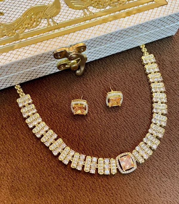 Zircon_Necklace_with_Earrings_studded_with_Semi_Precious_Stones_-01_Set_-_Yellow_Sapphire