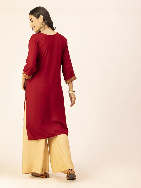 Maroon_Rayon_Slub_Women_Kurta,_Elegant_Floral_Embroidery_&_Handicrafted_Buttons