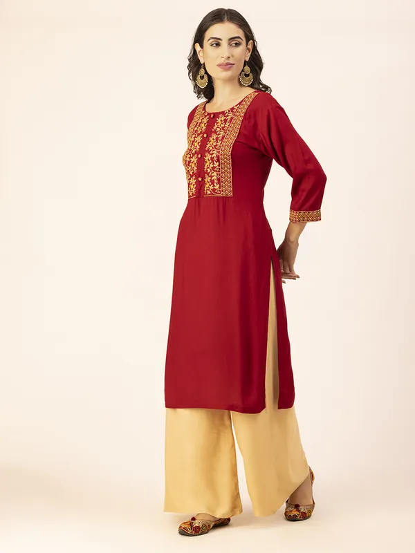 Maroon_Rayon_Slub_Women_Kurta,_Elegant_Floral_Embroidery_&_Handicrafted_Buttons