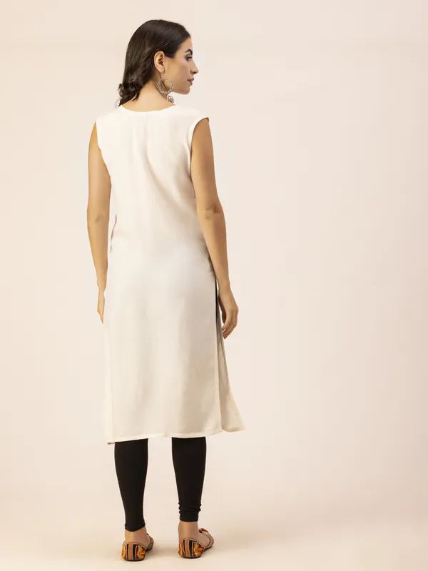 Off_White_Rayon_Women_Kurta,_Colourful_Embroidery_Work