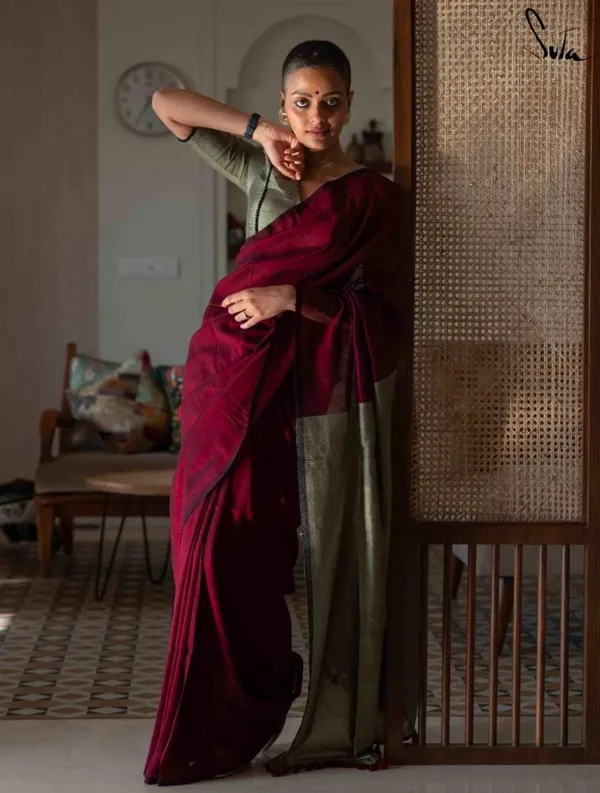 Khadi_Dual_Tone_Saree_(Red)
