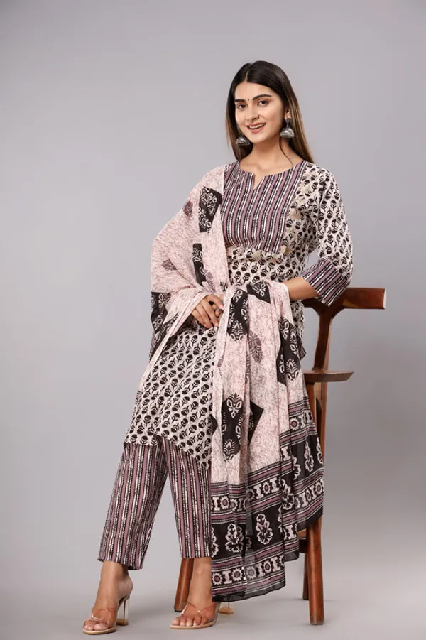 Floral_Print_Straight_Cotton_Ethnic_Wear_Kurta,_Palazzo_Set_for_women