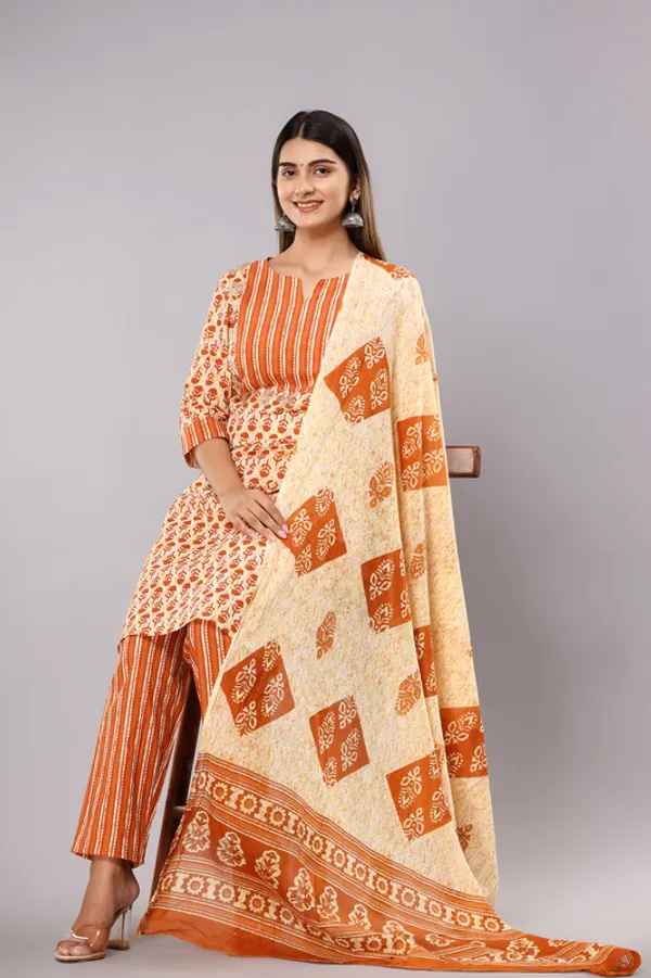 Floral_Print_Straight_Cotton_Ethnic_Wear_Kurta,_Palazzo_Set_for_women