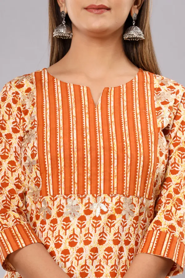 Floral_Print_Straight_Cotton_Ethnic_Wear_Kurta,_Palazzo_Set_for_women
