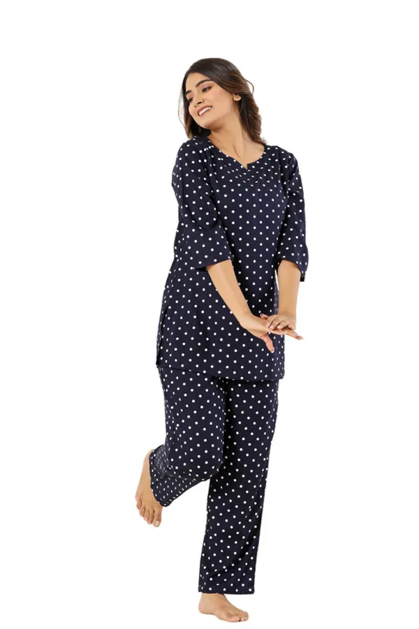 Krati_creations_heavy_rayon_doted_print_night_suit