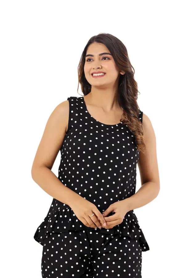 Krati_creations_heavy_rayon_doted_print_night_suit