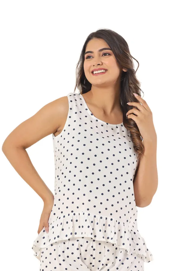 Krati_creations_heavy_rayon_doted_print_night_suit
