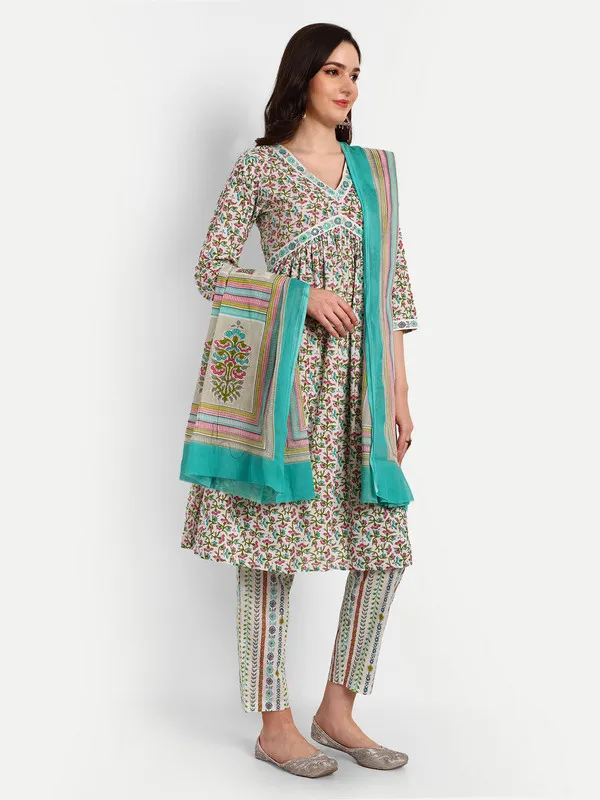 Floral_Print_Straight_Cotton_Ethnic_Wear_Kurta,_Palazzo_Set_for_women