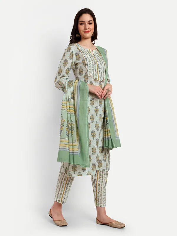 Floral_Print_Straight_Cotton_Ethnic_Wear_Kurta,_Palazzo_Set_for_women