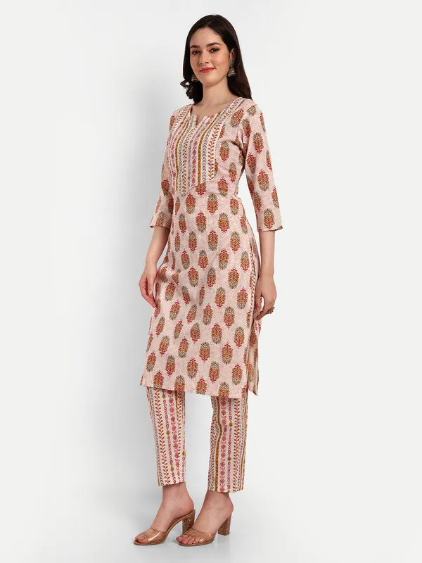 Floral_Print_Straight_Cotton_Ethnic_Wear_Kurta,_Palazzo_Set_for_women