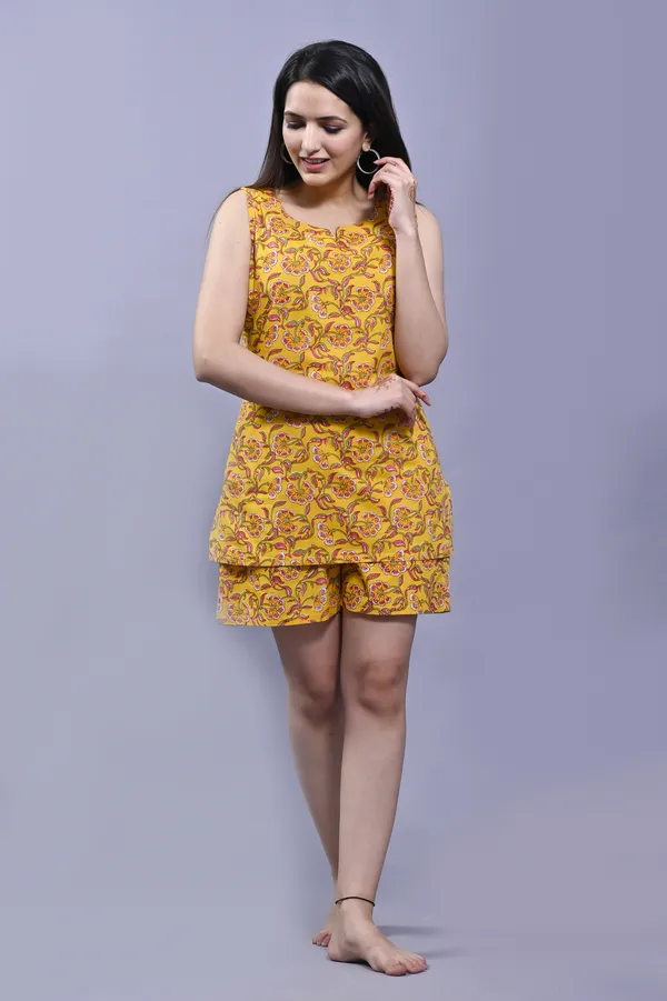 Yellow_Night_Suit_Set_|_Printed_Night_Suit_for_Women