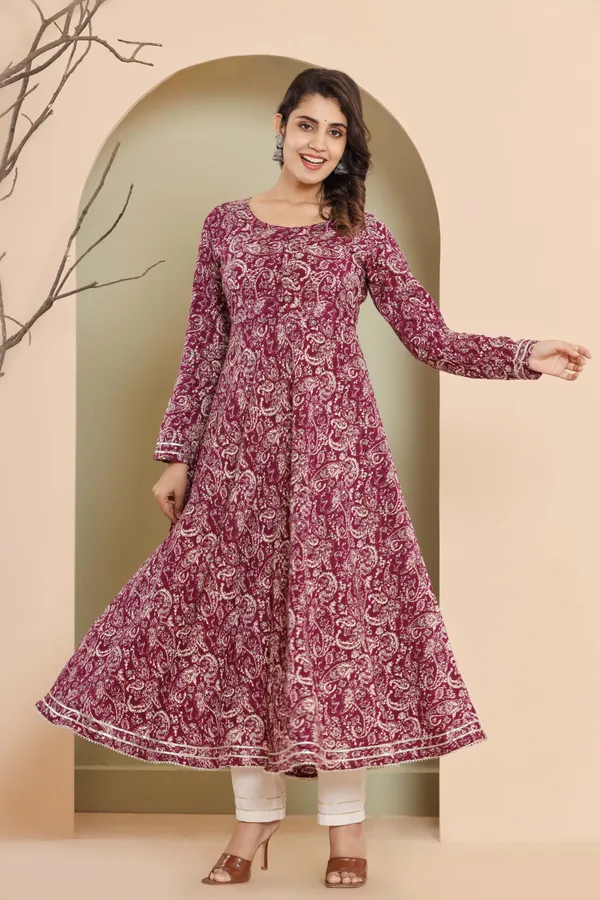 Reyon_Flower_Printed_Flair_Purple_Gown_with_pants_set