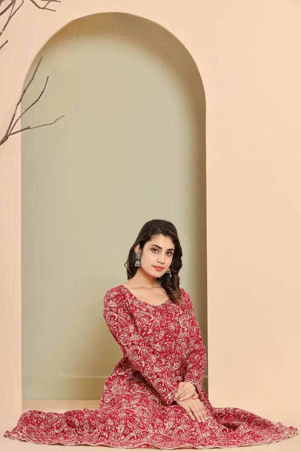 Reyon_Printed_Flair_Wine_Gown_with_pant