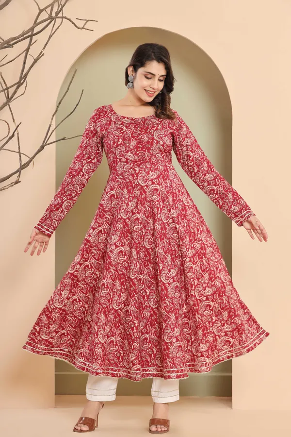 Reyon_Printed_Flair_Wine_Gown_with_pant