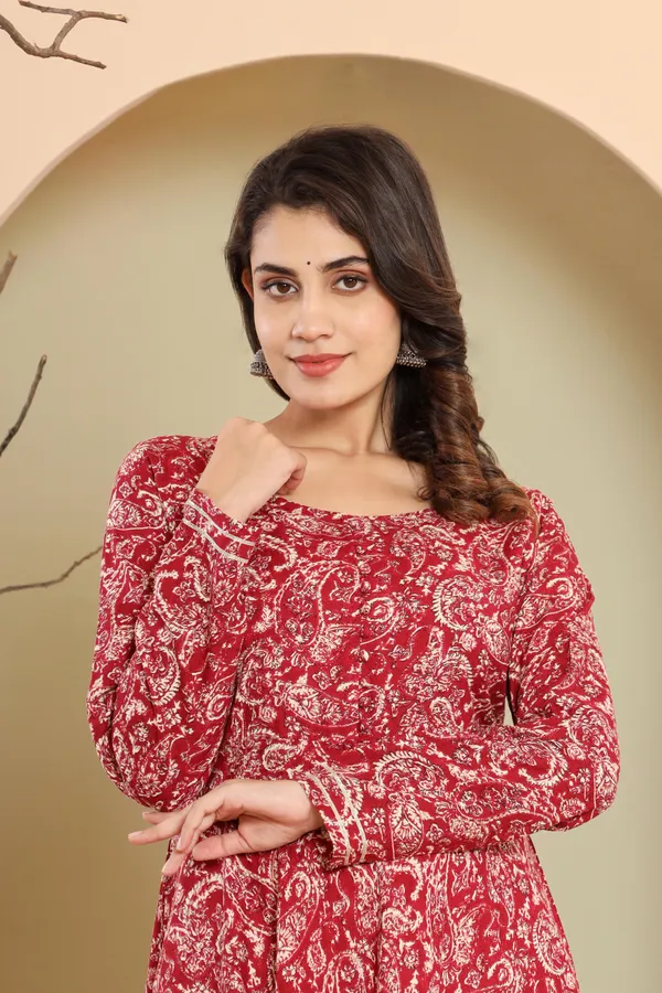 Reyon_Printed_Flair_Wine_Gown_with_pant