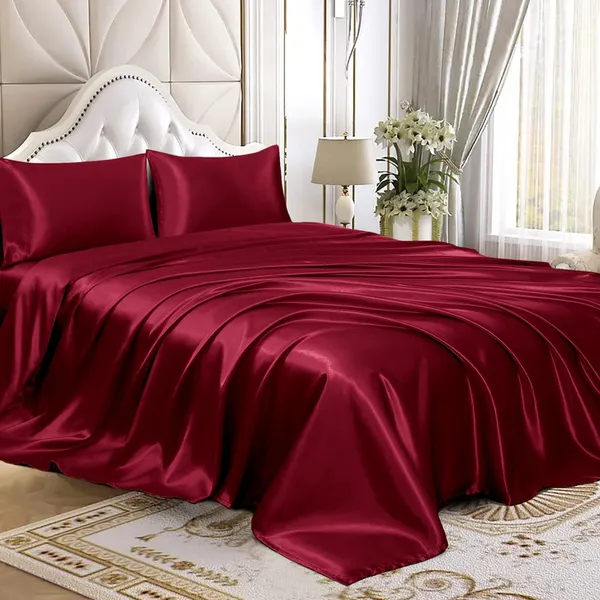 https://cdn-image.blitzshopdeck.in/ShopdeckCatalogue/tr:f-webp,w-600,fo-auto/650e8adb696e3d0012c9b305/media/Maroon-bedsheet_1708173416470_wfisyp2li4t8xhh.jpg__Print pillow / RIDDDHI CREATION