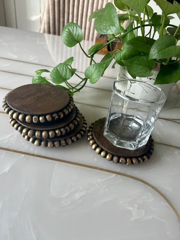 Round_Wooden_Coasters