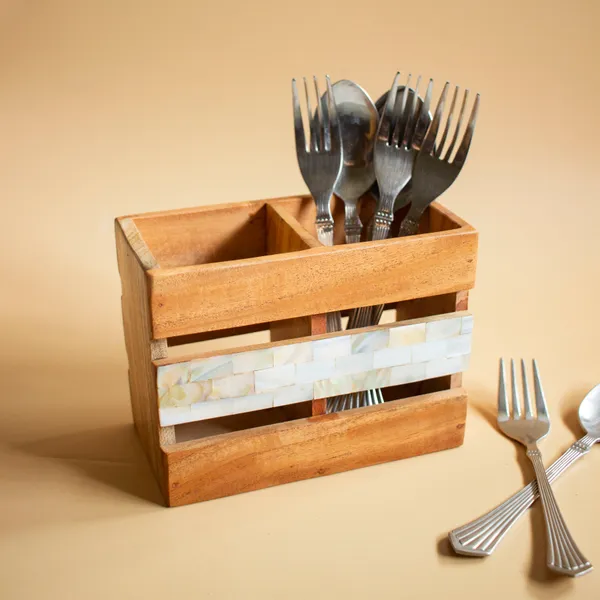 Classic_Wooden_Cutlery_Holder