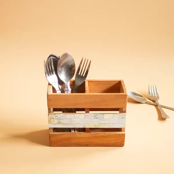 Classic_Wooden_Cutlery_Holder
