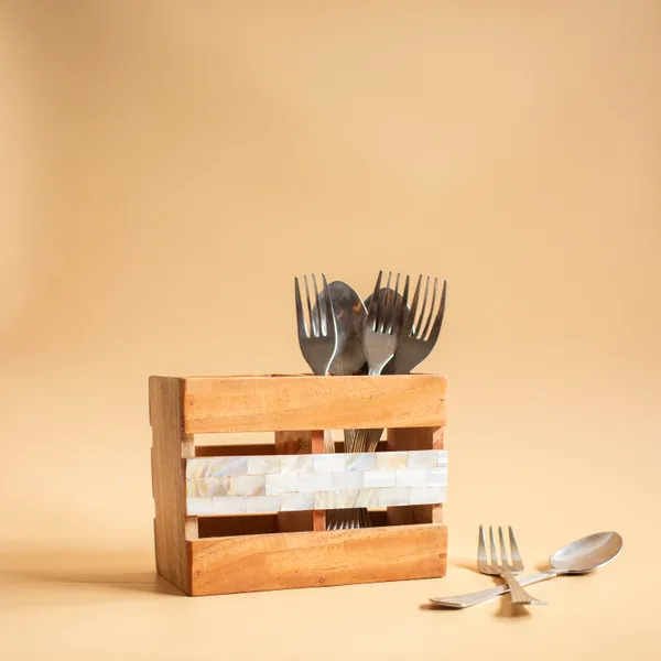 Classic_Wooden_Cutlery_Holder