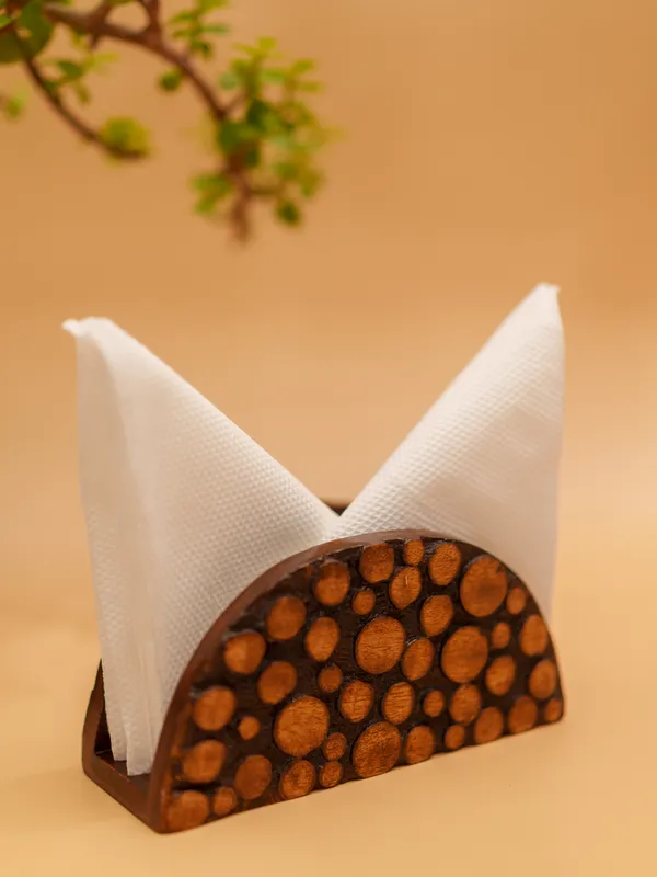 Deluxe_Dotted_Napkin_Stand