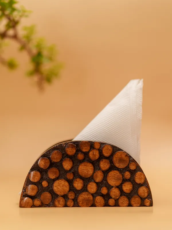 Deluxe_Dotted_Napkin_Stand