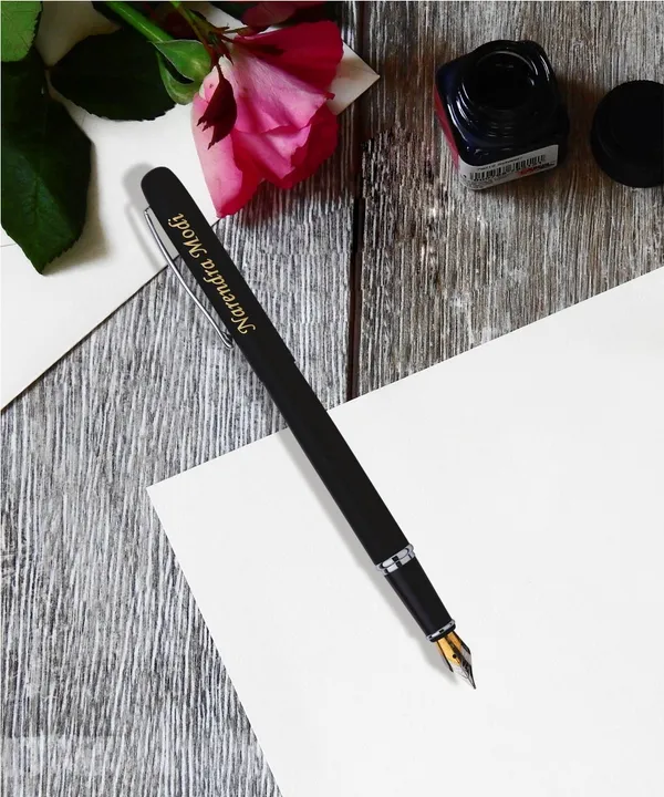 Black_Stylish_Regular_Use_Metal_Personalized_Gift_Fine_Fountain_Pen_with_Name_Engraved