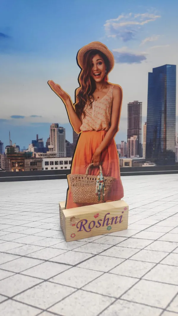 Multicolor_Photo_Cut_Out_With_Natural_Wood_Stand