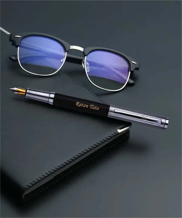 Personalized_Snap_Cap_Ink_Pen_with_Name_Engraved