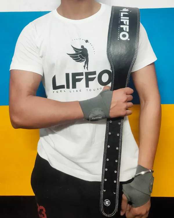 Weight_Lifting_Belt_Genuine_And_Pure_Leather_For_Heavy_Lifting__(Fitness_Gym_Back_Support_Belt).