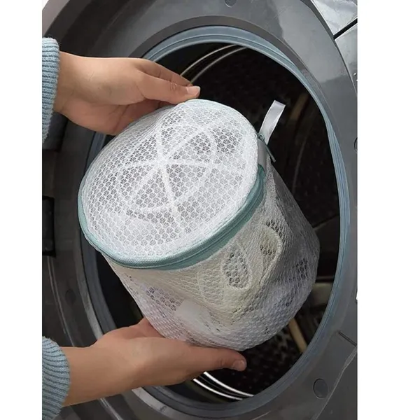 Washing_Net_Pouch_|_Mesh_Laundry_Bag_with_Zipper_|_Innerwear_Washing_Machine_Pouch_for_Wash_bra,_socks_and_underwear_(White,_Pack_of_1)