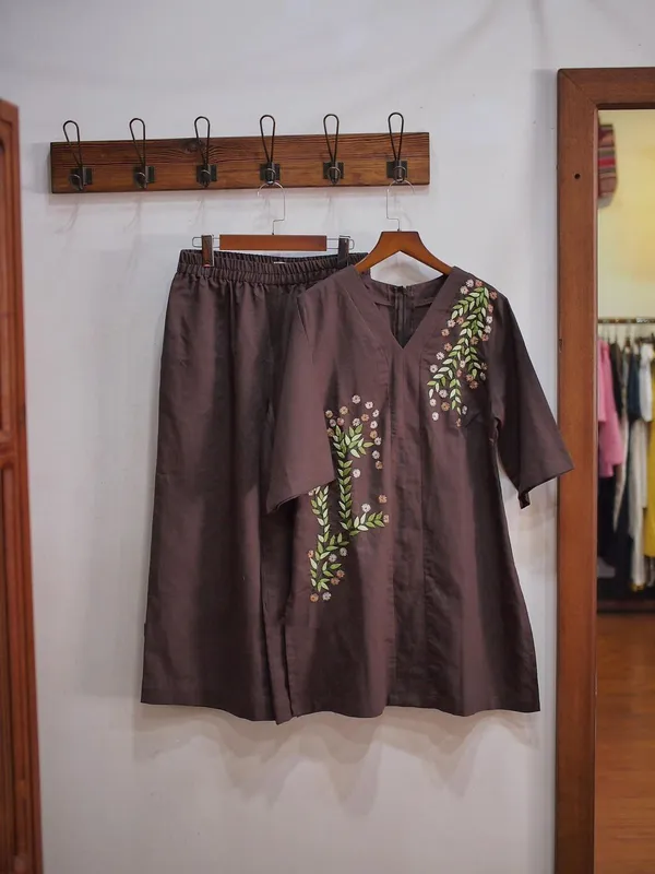 Elegent_Summer_cotton_lenin_co-ord_set