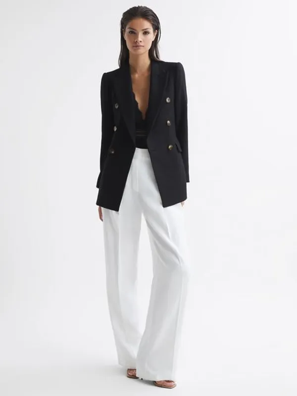 Black/White_Coat_Set_For_Women