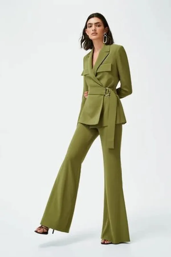 Parrot_Green_Coat_Set_For_Women