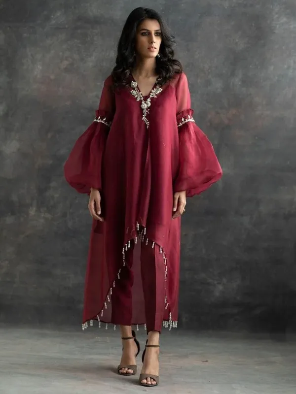High_Low_Hem_Tunic_With_Row_Silk_Pants_Hand_Embroidery