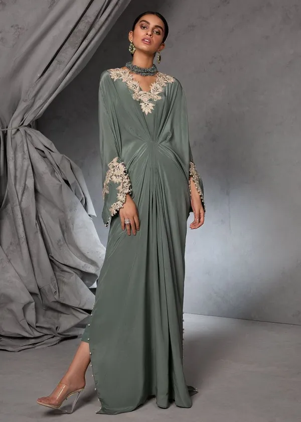 Dress_With_Gold_Embroidery