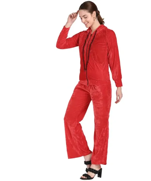 Poppupatka_Pink_Hooded_Tracksuit_For_Women