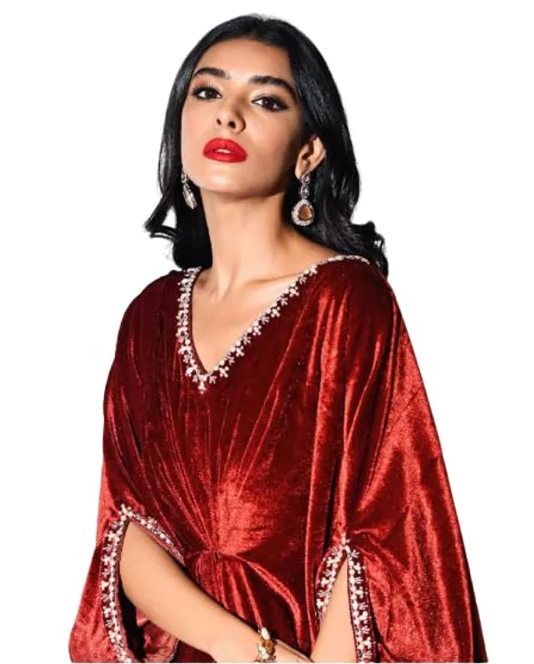 _Regular_Fit_Velvet_Track_Suit_For_Women_Stylish_Ladies_Track_Suit_For_Sports_Wear,_Nightwear,_Jogging,_Daily_Use,_Gym_Wear_Maroon