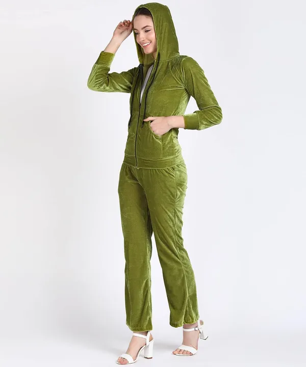 Women'S_Stone_Embroidery_Sets_|_Green