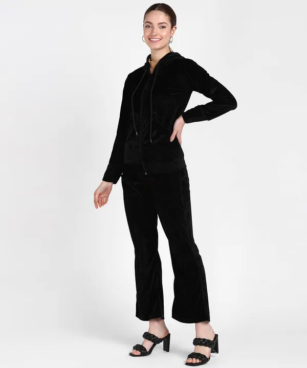 Women'S_Travel_Look_Tracksuit_With_Hand_Embroidery_Details_|_Black