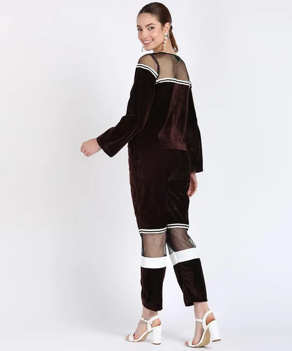 Women'S_Travel_Look_Tracksuit_|_Brown