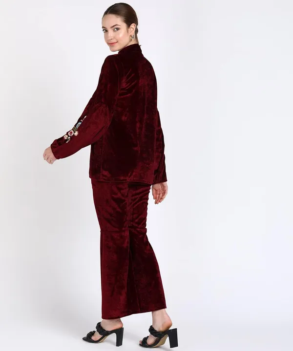 Women'S_Travel_Look_Tracksuit_|_Maroon