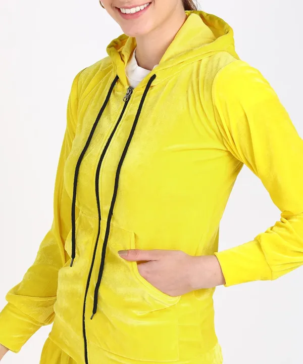 Women'S_Travel_Look_Tracksuit_|_Yellow