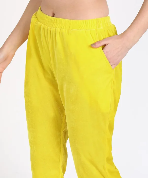 Women'S_Travel_Look_Tracksuit_|_Yellow