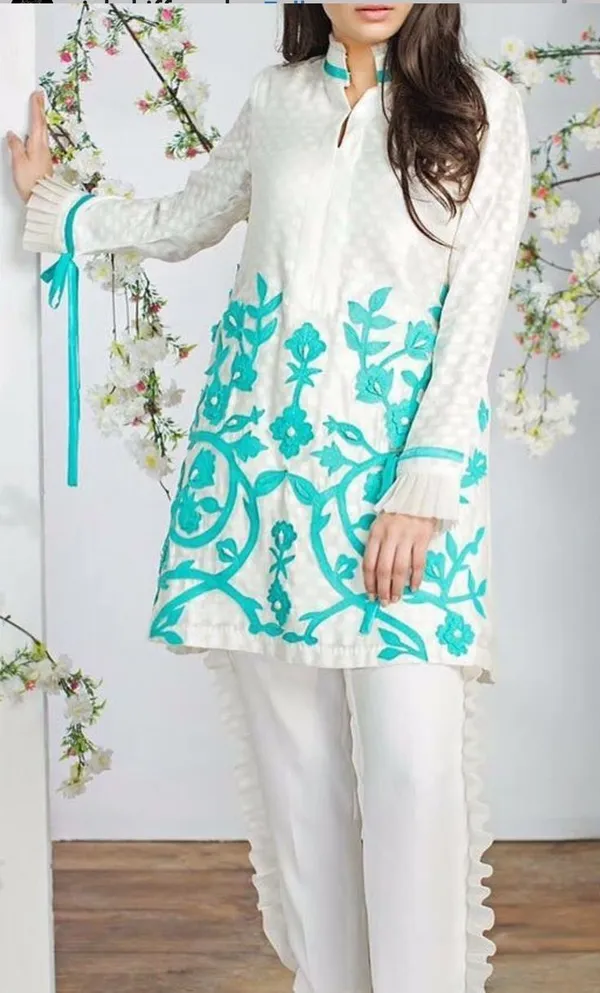 Patch_Tunic_With_Tulip_Pant