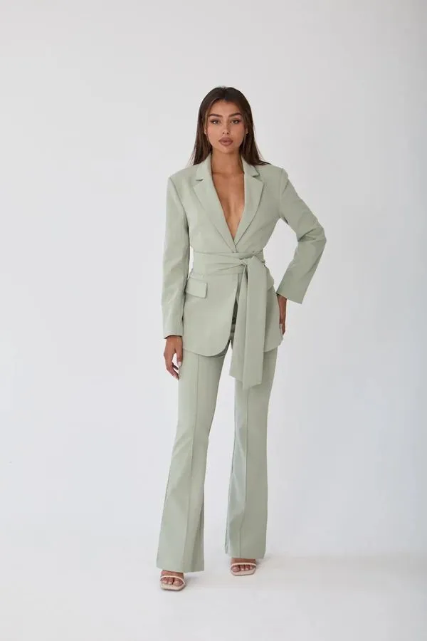 Light_Green_Coat_Set_For_Women